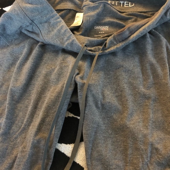 Capris - Picture 3 of 6